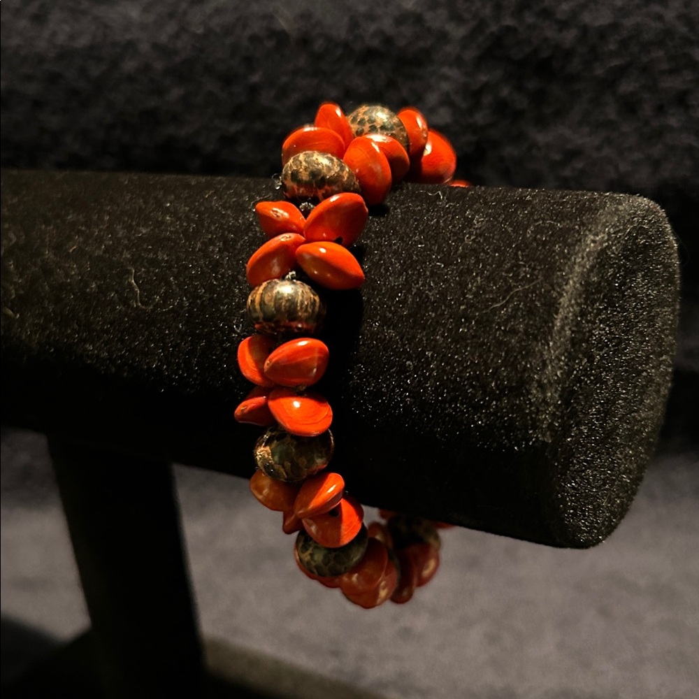Bracelet. Seed and Nut bracelet with Toggle Type Clasp